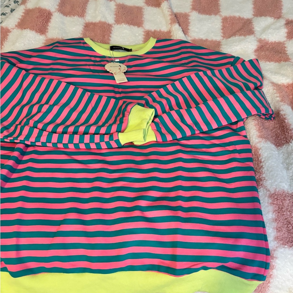 Kiss Pink and Blue Sweatshirt Classic Striped Design